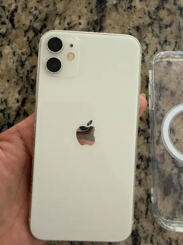 iPhone 11 128g Branco