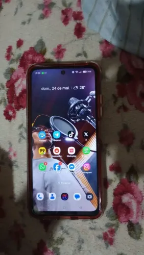Celular realme c75