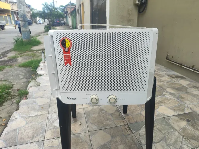 Ar de janela 10000btus, 127V