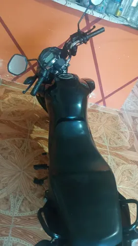 Moto toda em dia sem nada pra fazer 