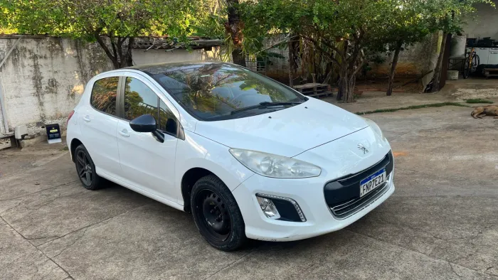 Peugeot 308 Feline/griffe 1.6 Turbo 16V 5P Aut. 2014