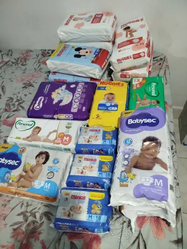 ? Mega Lote de Fraldas - 632 Unidades | Marcas Premium