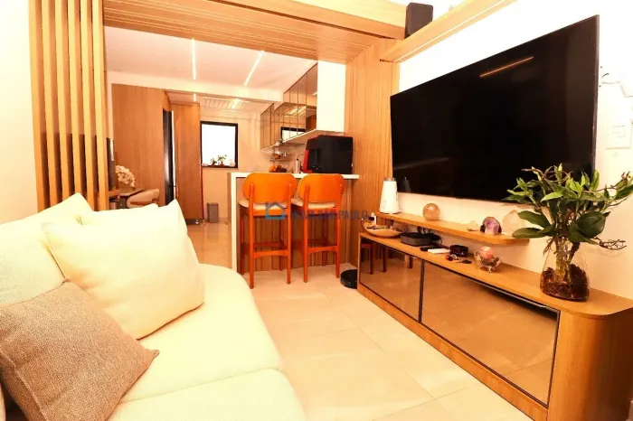 Apartamento Novo Mobiliado, 2 Quartos, Varanda, 1 vaga coberta! 1.900M ao Metrô Sacomã
