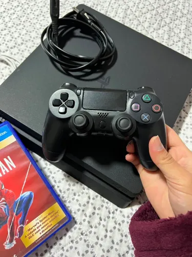 Ps4 Slim 1TB