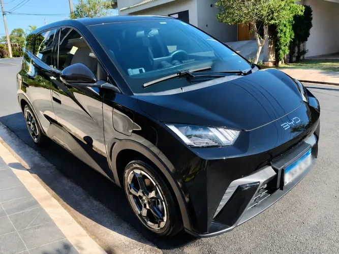 BYD Dolphin Mini (Elétrico) 2025