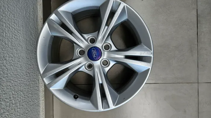 Rodas 16 Focus 2014