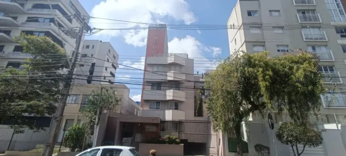 Apartamento com 2 quartos para alugar por R$ 2200.00, 52.72 m2 - AGUA VERDE - CURITIBA/PR