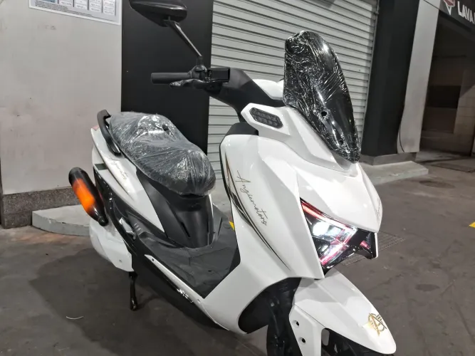 Moto elétrica