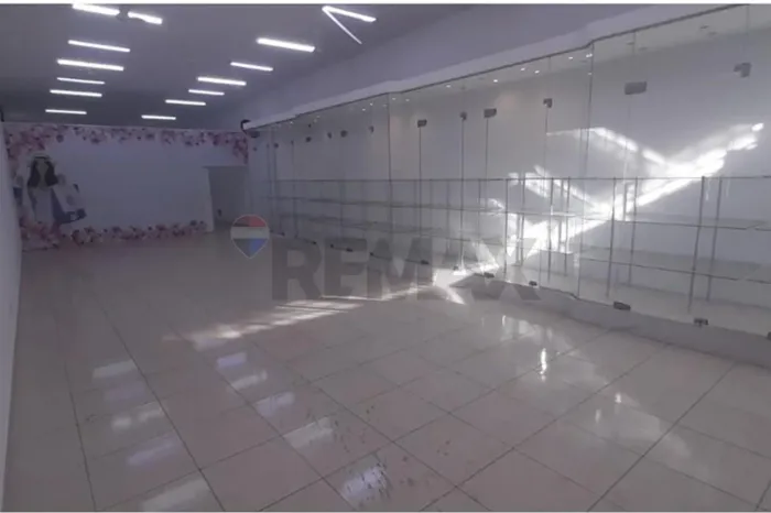 Salão Comercial para Locação no Centro de Araras | 212 m² | Ao lado do Jaú Serve