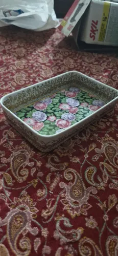 Duas travessas de porcelana