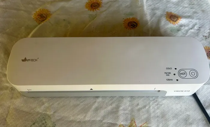 Laminadora/Plastificadora APP-TECH