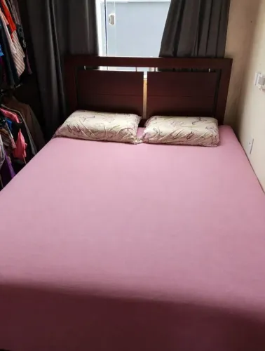 Cama box Queen + colchão