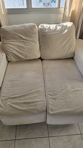 VENDE-SE SOFÁ RETRÁTIL DE 2 LUGARES  