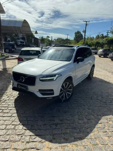 Volvo XC 90 D-5 Momentum 2.0 235cv Diesel 5P 2019
