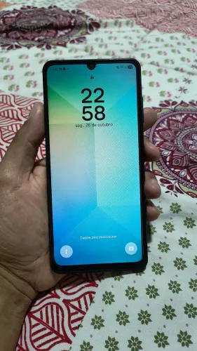 Samsung A06 126 5G semi novo