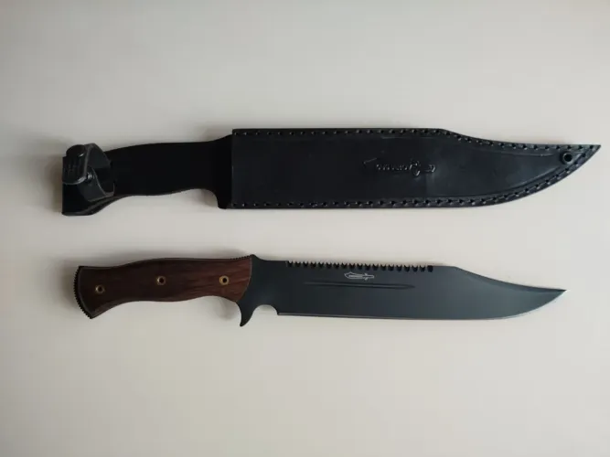 Faca Zakharov Mamba Negra 9'