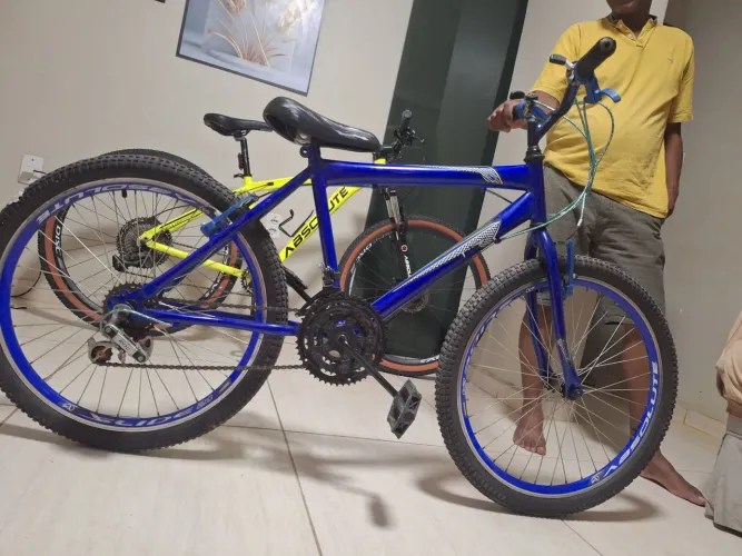 Bicicleta aro 24 usada mas em perfeito estado