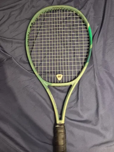 Raquete Yonex Percept 100