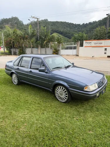 Volkswagen Santana Exclusiv 2.0 MI/ Executivo 2.0i (álcool) 1997