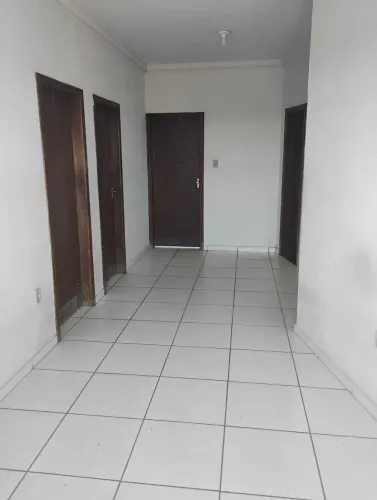 Aluga Apartamento na Vila Regina R$1100