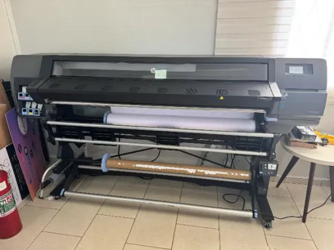 HP Latex 335 Print & Cut - Impressora + Plotter de Recorte