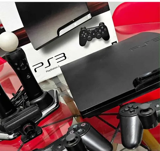 PS3 Slim desbloqueado com caixa e 2 controles + Move PS3 e câmera PlayStation
