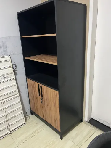 Armário de escritório e multiuso