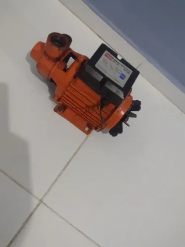 Bomba d'água periférica bivolt