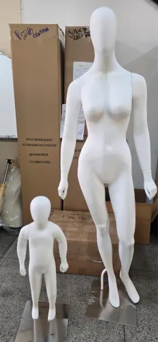 2 Manequins para loja. NOVOS