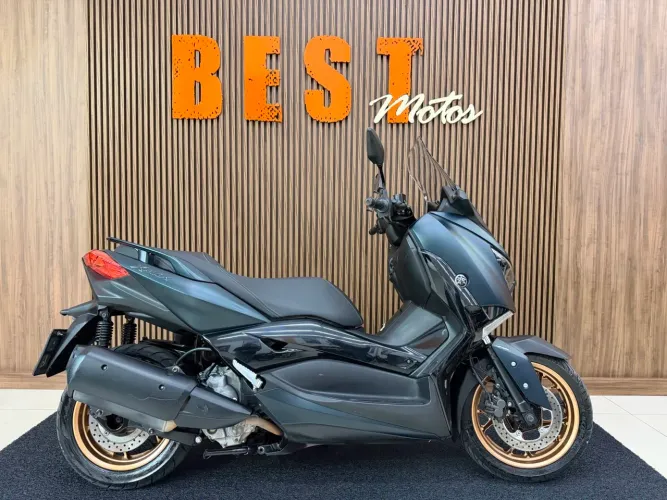 XMAX
