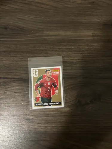 Cristiano Ronaldo extra sticker ouro em perfeito estado 