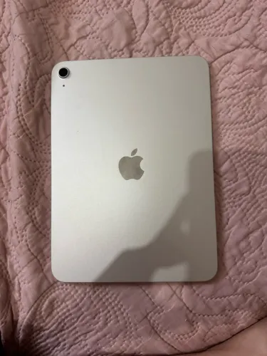 VENDO IPAD 11, 128gb com 100% de saude da bateria