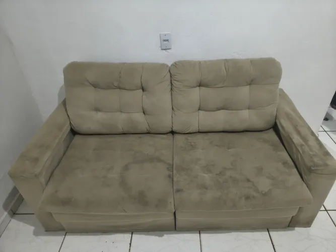Sofá retrátil