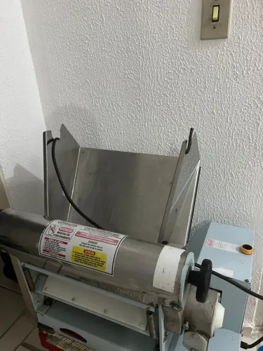 VENDO CILINDRO NOVO 27CM 220V