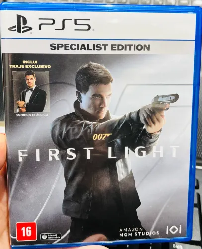 007 First Light Specialist Edition PS5 - Excelente estado