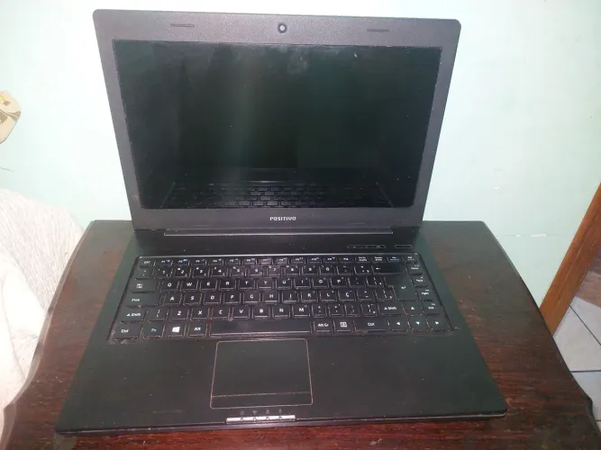 Notebook funcionando só não acende a tela! 