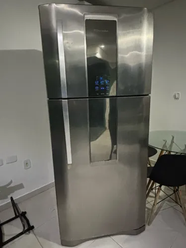 Geladeira Eletrolux DF80X Frostfree 553 litros