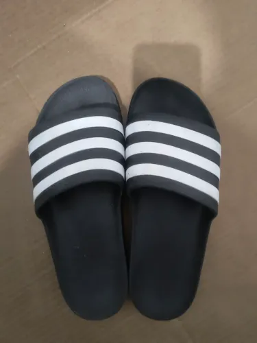 Chinelo adidas Adilette Aqua - Unissex (Tamanho 41/42)