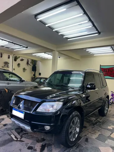Mitsubishi Pajero TR4 2.0 Flex 16V 4X2 Aut. 2013