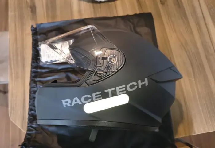 Capacete Race tec tamanho 62