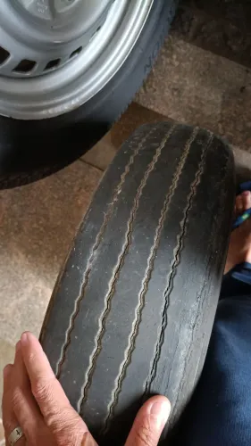 RODA+PNEU ARO 14 DO FUSCA BRASÍLIA VARIANT