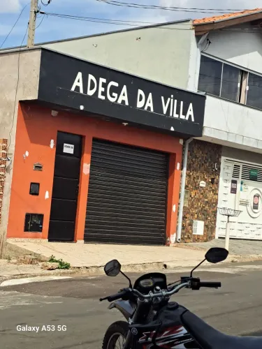 Comércio com casa no fundo