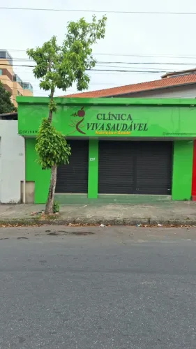 Alugo Loja - Ponto Comercial Estratégico com Alto Fluxo de Pedestres e Carros em Avenida 