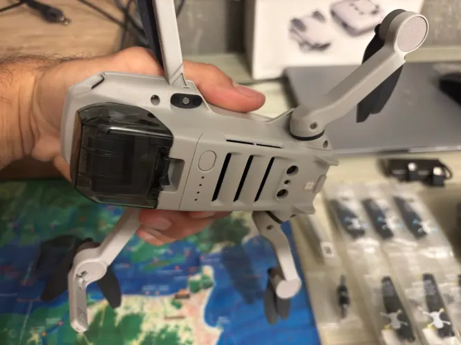 Drone Dji Mini 4k Fly More Combo (sem Tela) Br - DJI058