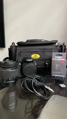 Canon T6
