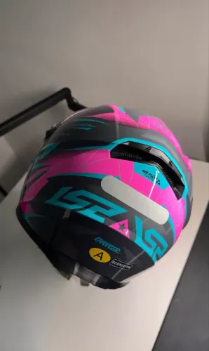 Vendo capacete ls2