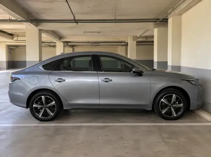 BYD King GS 1.5 16V Híbrido Aut. 2025
