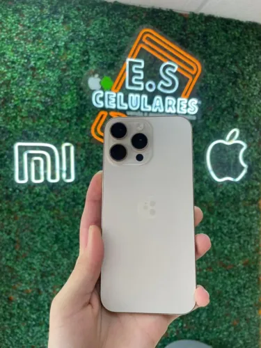 IPHONE 16 PRO MAX 256GB TITANIUM DESERT - 90 DIAS DE GARANTIA