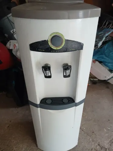 Gela agua esmaltec 