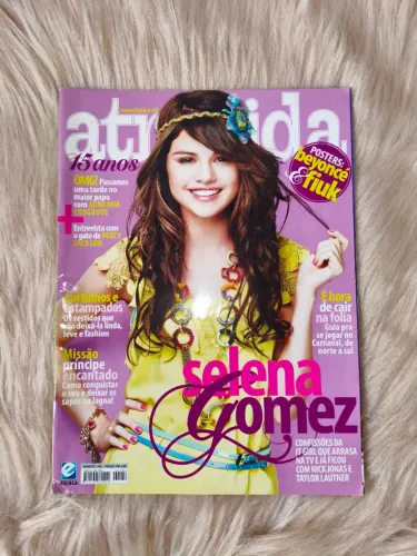 Revista Atrevida Selena Gomez 